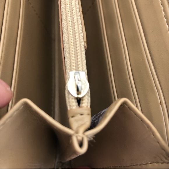 CHARLES & KEITH Tan Colour Block Wallet - Picture 4 of 5